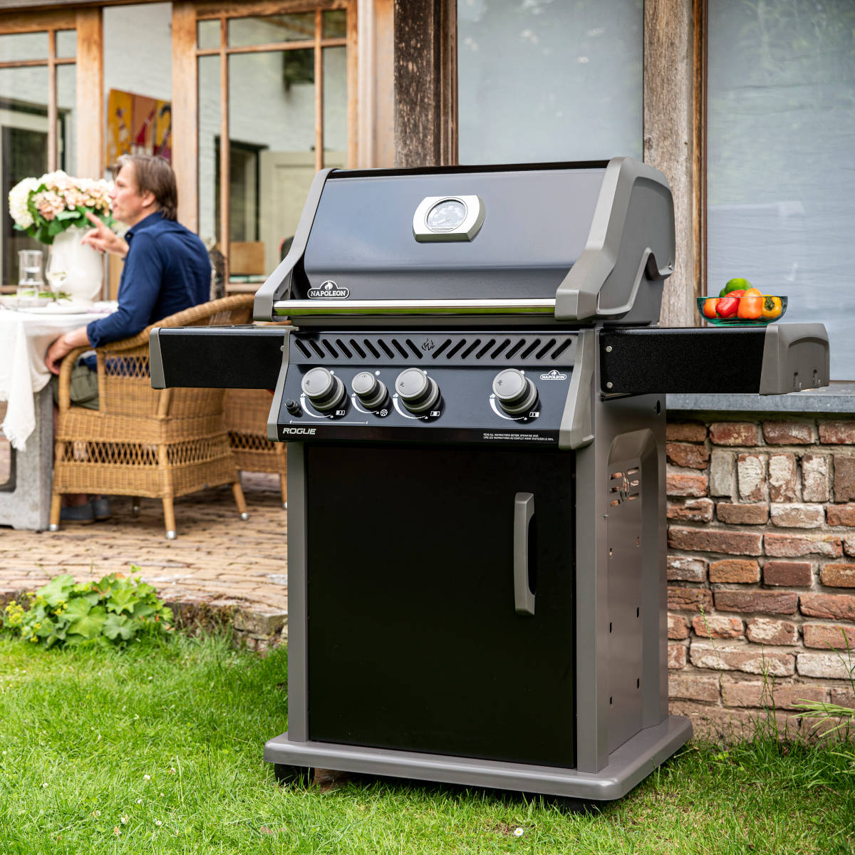 Mod R 425 ROGUE 425 SB Propane GAS Grill - R425SBPK - Napoleon – Arquitec Group